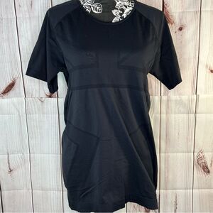 Sweaty Betty Short Sleeve Seamless Workout T-Shirt